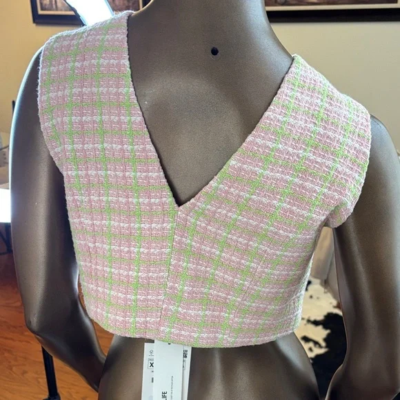 Zara Brand New Pink and Green Plaid Women's Top - Picture 8 of 11